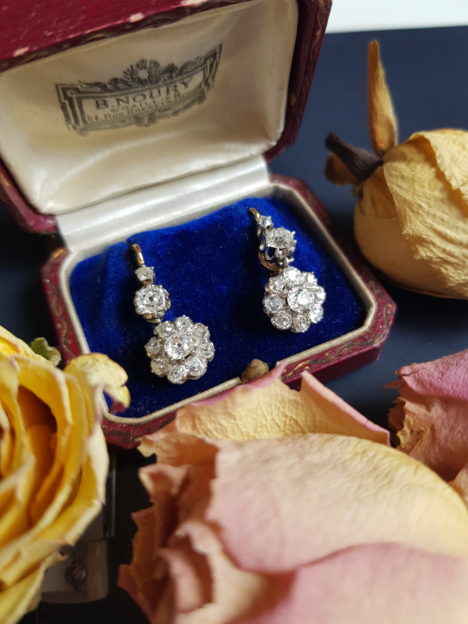 Boucle d'oreille diamants taille ancienne