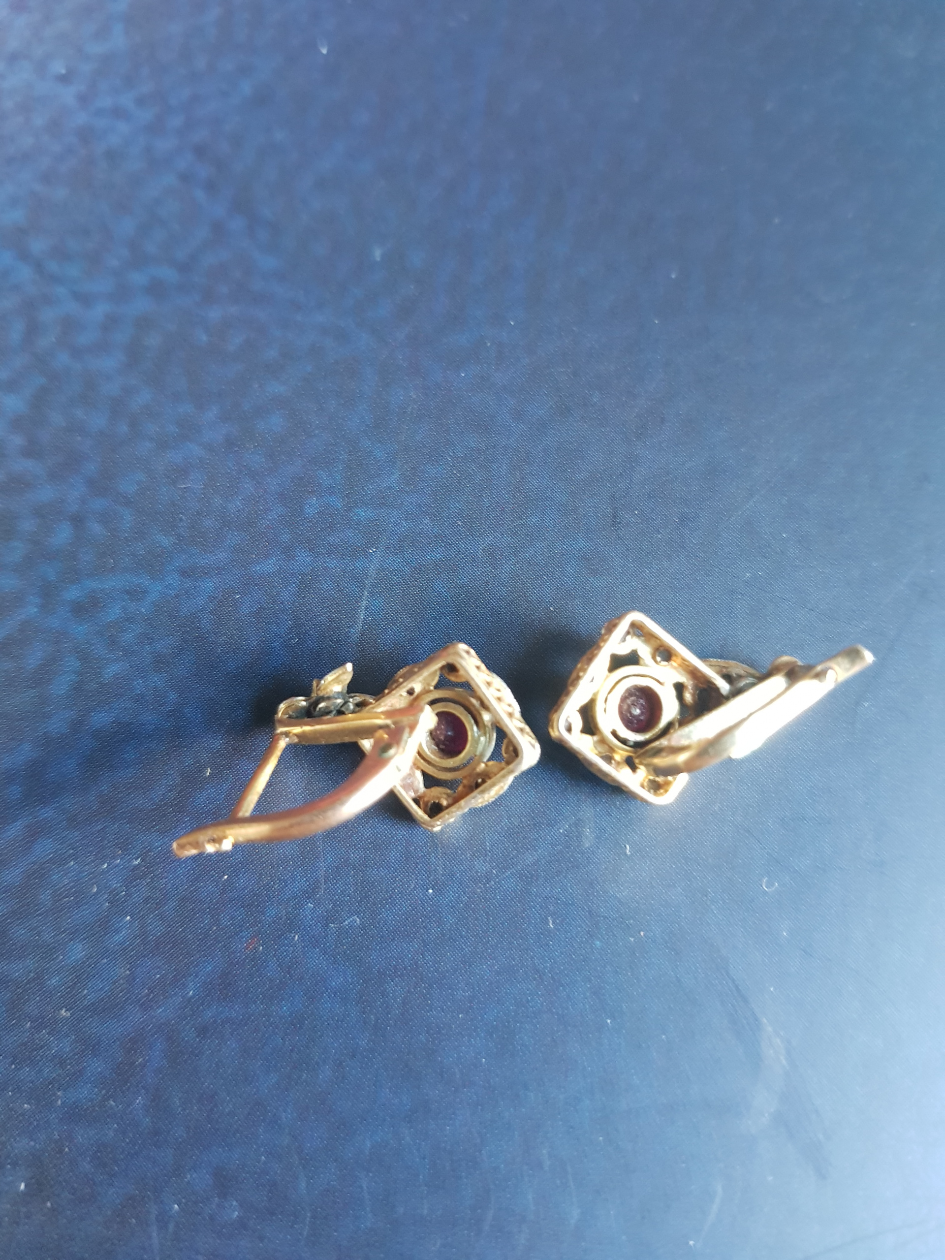 earring rubis diamond gold